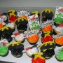 Batman Cupcakes 1